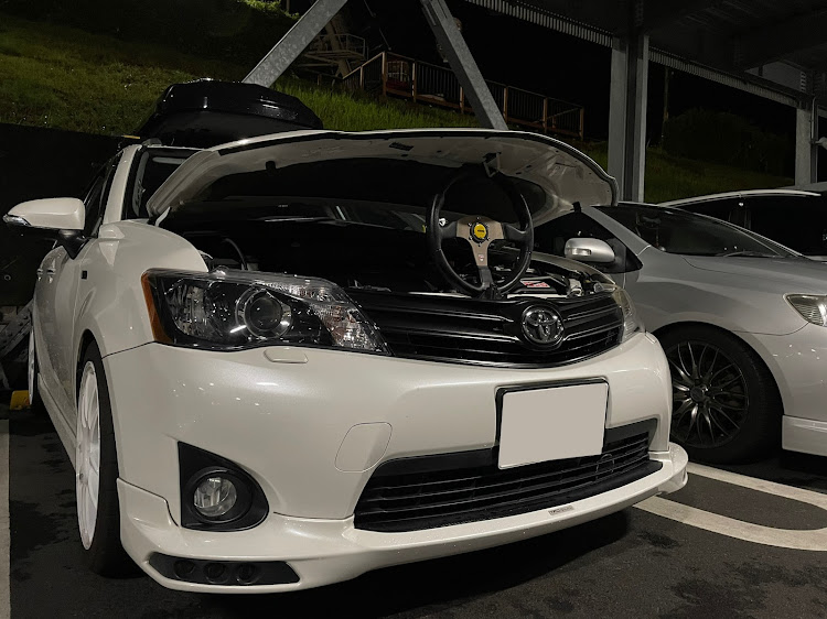 カローラフィールダーの愛車を1行で紹介・USDM?・ハンドル取れる・リクライニングしないに関するカスタム事例の投稿画像1枚目