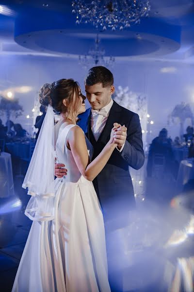 Fotografo di matrimoni Kostya Kryukov (kostjakrukov). Foto del 30 ottobre 2020