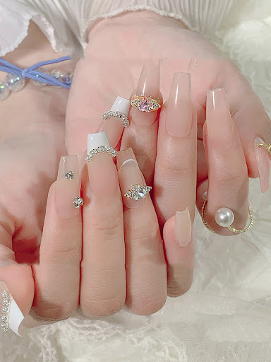 Title 12, Love Ring Faceted Crystal Diamond Nail Ornament...