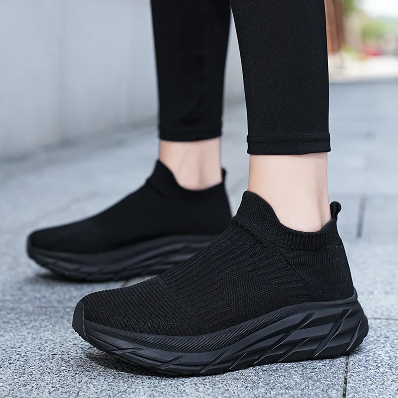 Dames Casual Sneakers Ademend Zachte Zool Comfortabele Schoenen voor Dagelijks Gebruik Lichtgewicht en Stijlvol.