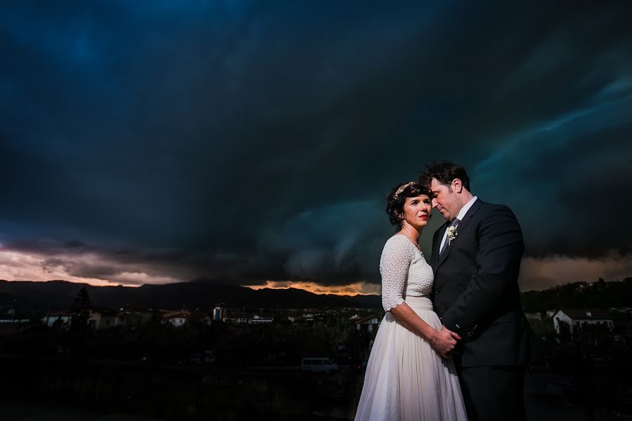 Fotografo di matrimoni Unai Perez Azaldegui (mandragorastudi). Foto del 23 aprile 2015