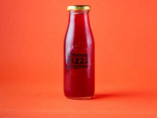 Strawberry Iced Tea (300ML)