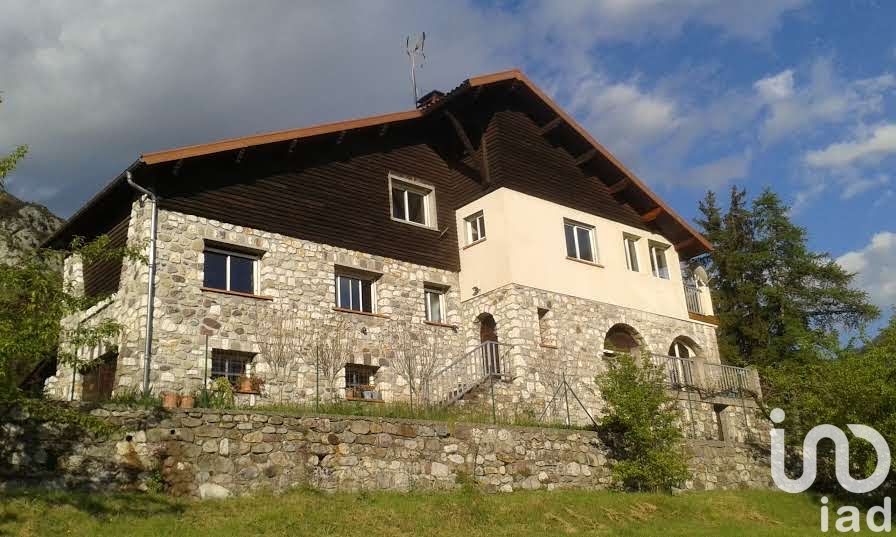 Vente chalet 6 pièces 190 m² à Valdeblore (06420), 420 000 €