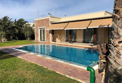 Villa avec piscine 2