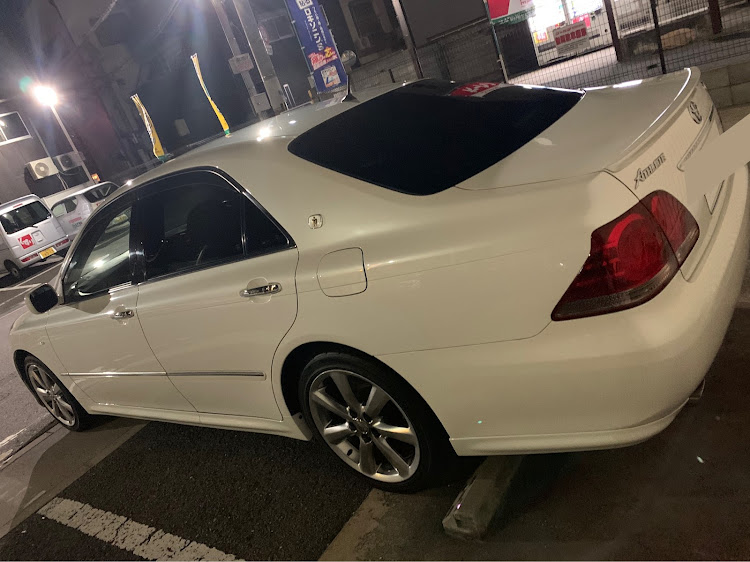 クラウンアスリートの18クラウン・クラウン180系・ゼロクラ・洗車・コーティングに関するカスタム事例の投稿画像1枚目