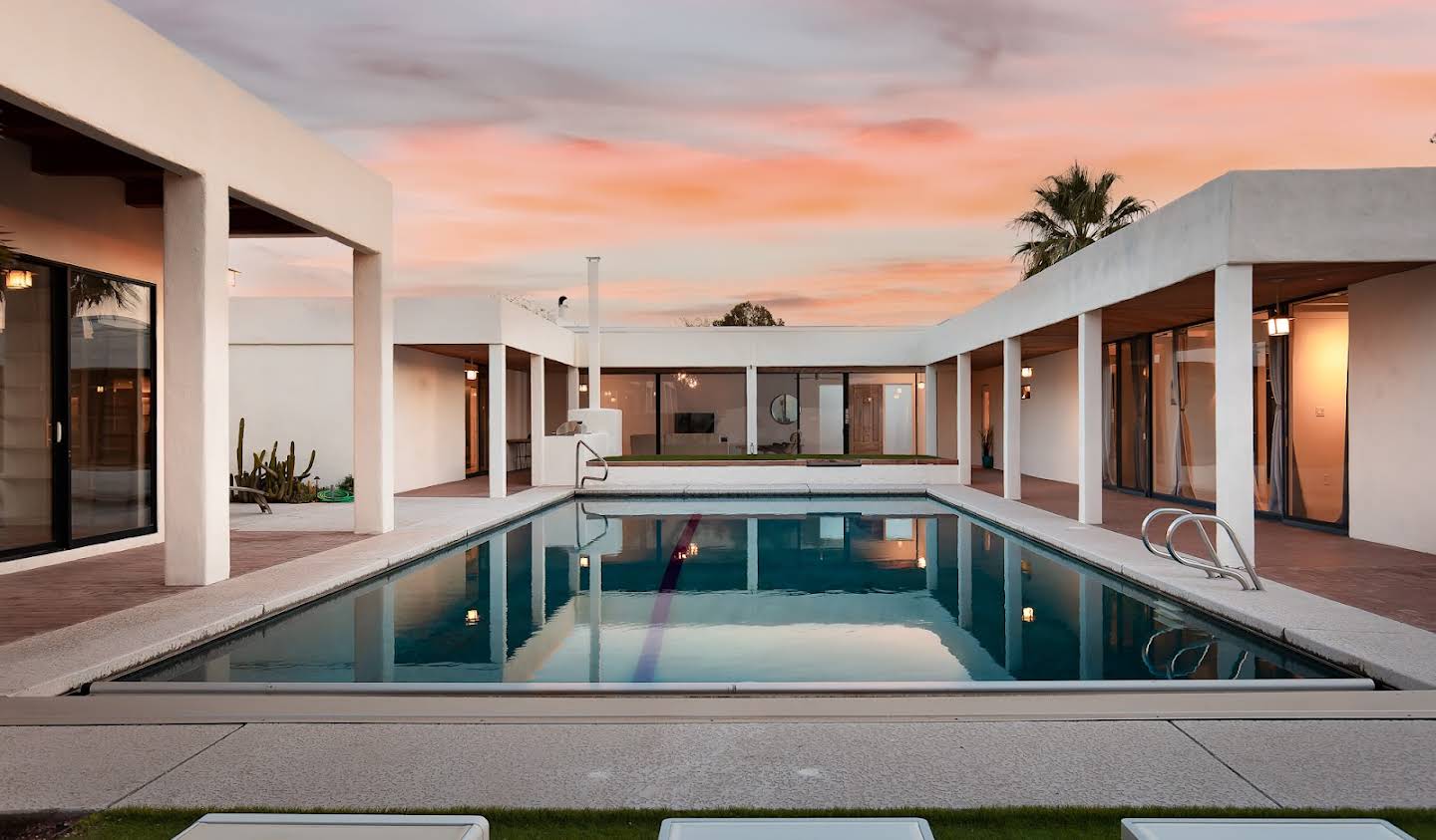 House with pool and terrace Tucson