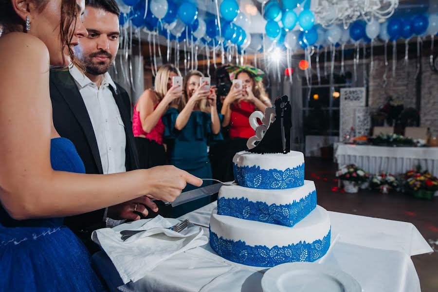 Fotógrafo de casamento Denis Zuev (deniszuev). Foto de 12 de outubro 2017