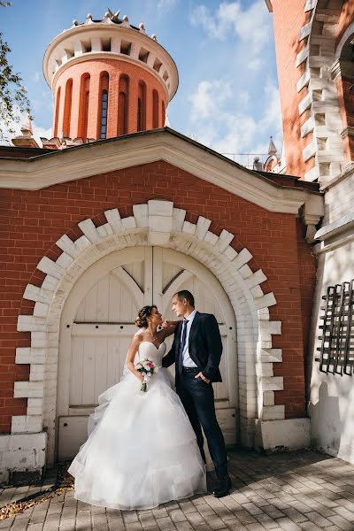 Wedding photographer Anna Sushkova (anich). Photo of 13 October 2019