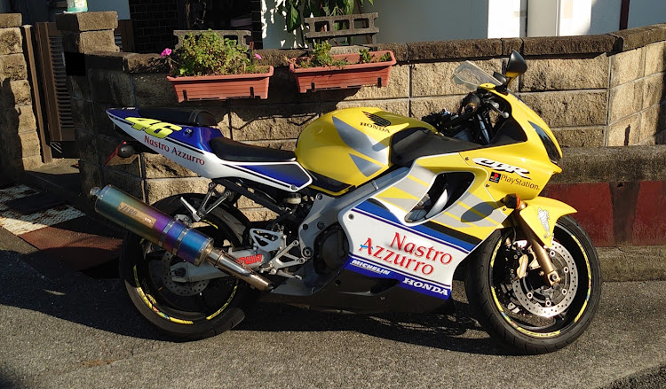 超兄貴さんが投稿した三連休終了・出張報告風にまとめました😁・CBR600f4i・休日の過ごし方・生まれてはじめてのぎっくり腰😭に関するカスタム事例の投稿画像17枚目