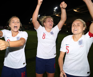 Mondial féminin: l'Angleterre remporte le derby britannique face à l'Ecosse