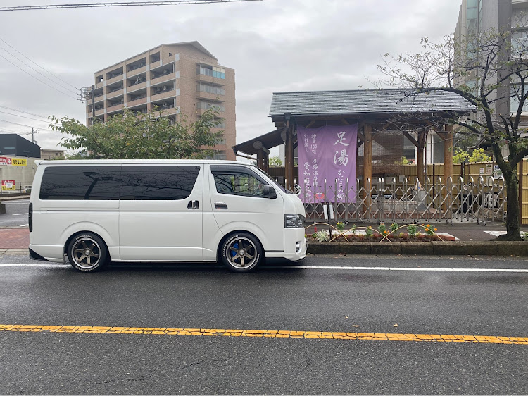ハイエースバンのリモートオフ会・みんなのGスポット・ひろっぺpick・足湯♨️に関するカスタム事例の投稿画像1枚目