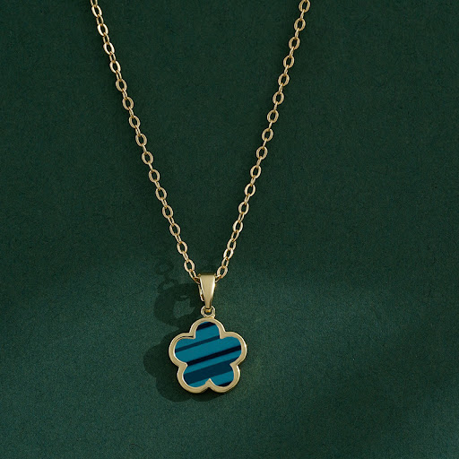 Title 1, Lucky Five Petal Flower Single Necklace Simple ...