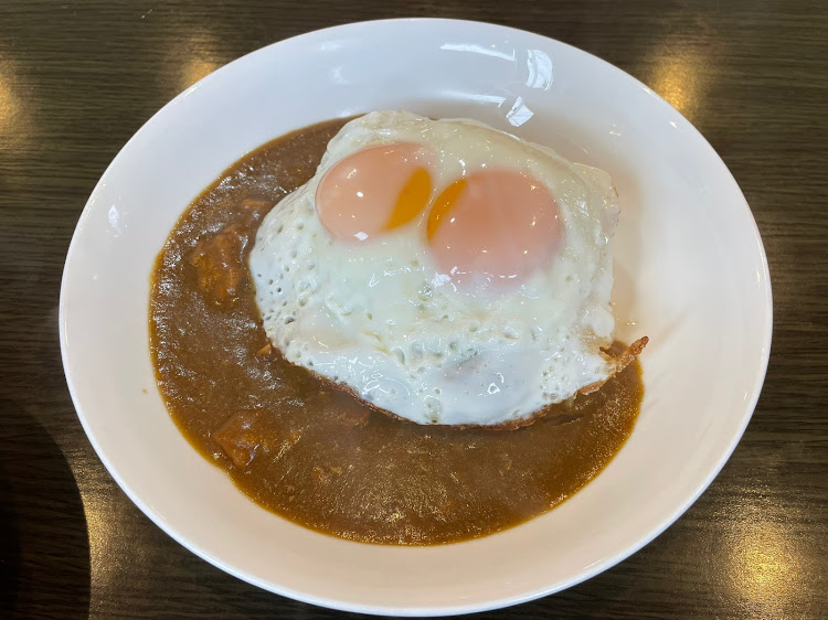 アルファードの今日のランチ✨・目玉焼きカレー🍛・キッチンSALA🍴・取付け段取り失敗🥲・大雨で被災された皆様へお見舞い申し上げますに関するカスタム事例の投稿画像2枚目