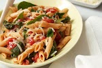 Spinach-Pasta Toss was pinched from <a href="http://www.kraftrecipes.com/recipes/spinach-pasta-toss-112862.aspx" target="_blank">www.kraftrecipes.com.</a>