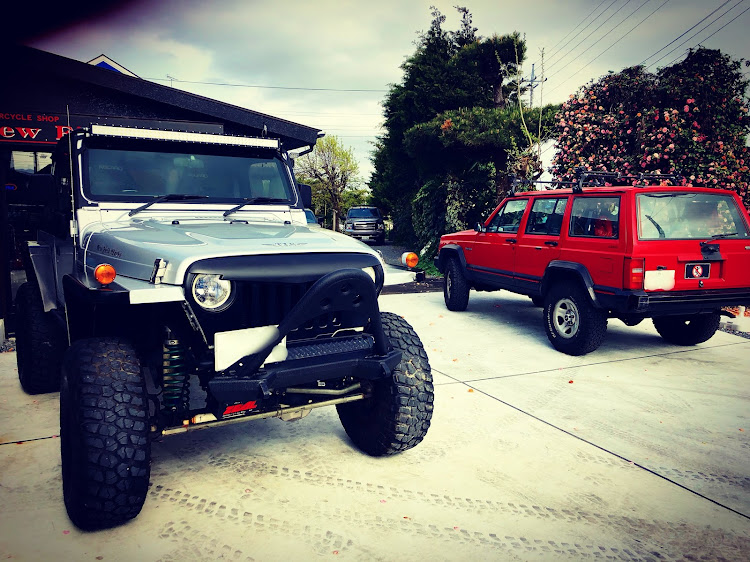 ラングラーの8inch リフトアップ・変態車・街乗りに関するカスタム事例の投稿画像6枚目
