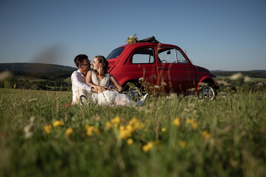 Wedding photographer Péter Szúdy (peterszudy). Photo of 19 December 2023