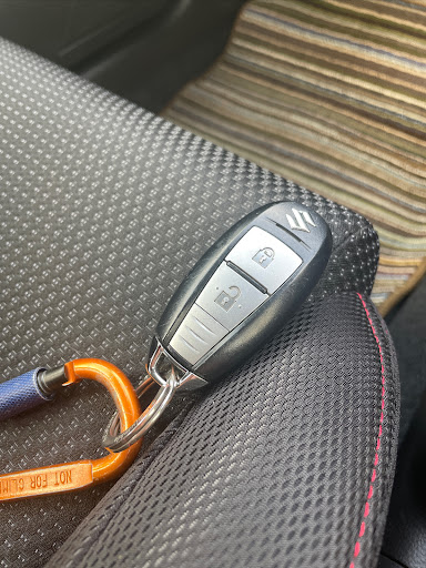 スイフトスポーツ Zc32sのマフラー出口を見てみたい バッテリー交換 スマートキー電池交換に関するカスタム メンテナンスの投稿画像 車 のカスタム情報はcartune