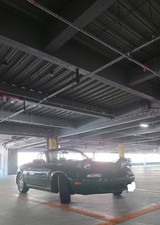 ロードスターのロードスター ・立体駐車場・オープンドライブ・ドライブに関するカスタム事例の投稿画像2枚目