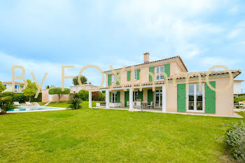 maison à Villeneuve-Loubet (06)