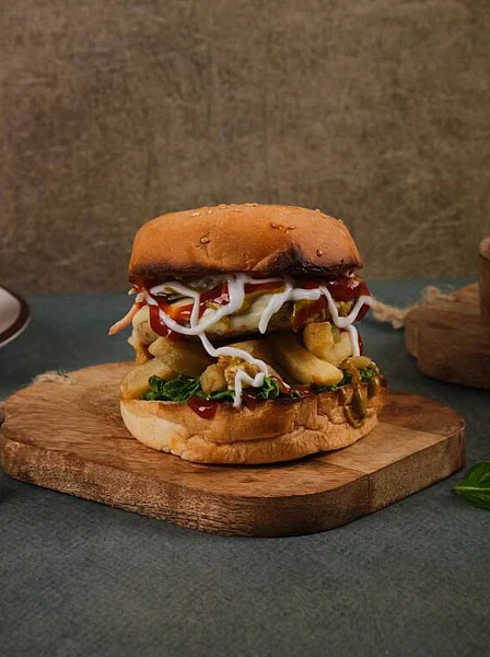 Ktiir Mnih (Lebaneese) Chicken Burger