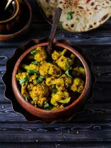 Achari Aloo Gobhi