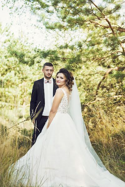 Wedding photographer Anzhela Timchenko (ashagst). Photo of 10 October 2019