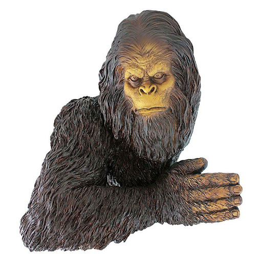 Title 4, Bigfoot Gorilla King Kong Tree Carving Hug Pendant