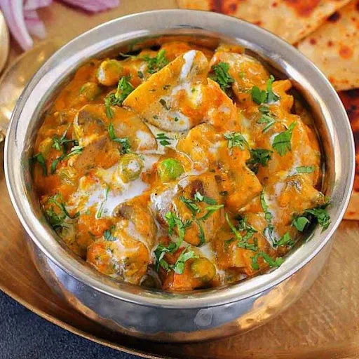 Mutter Mushroom Masala