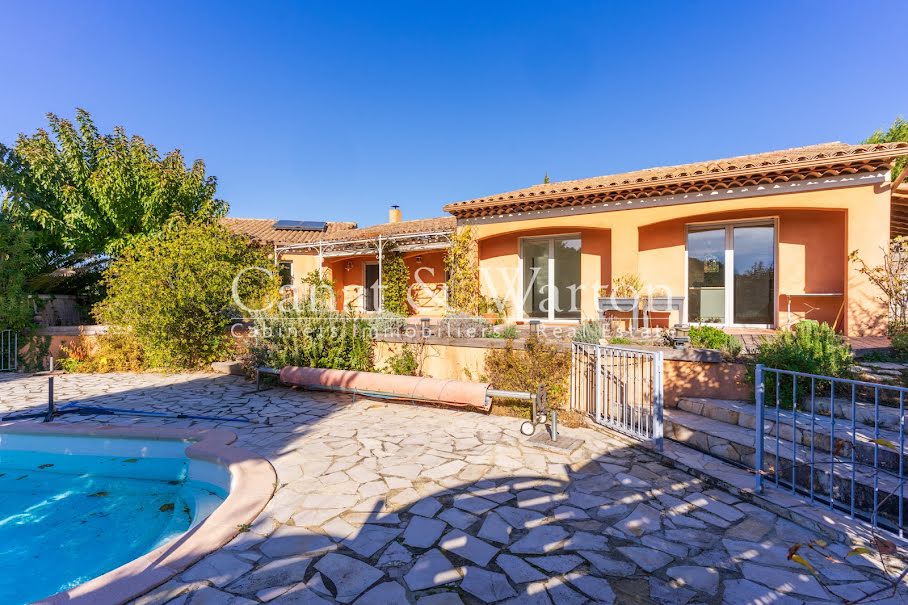 Vente villa 8 pièces 200 m² à Le Castellet (83330), 950 000 €