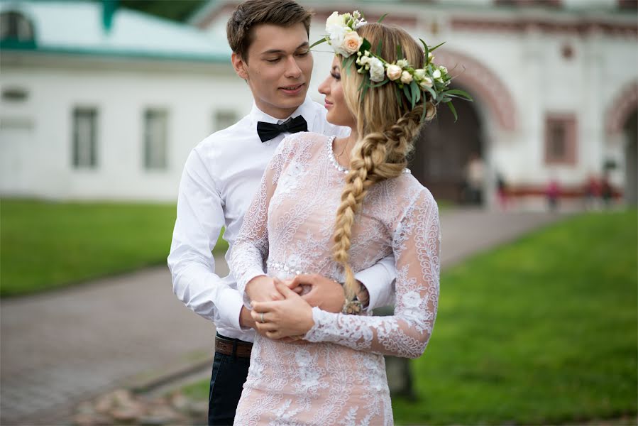 Fotógrafo de bodas Anton Pislegin (antonsinitsa). Foto del 1 de junio 2016