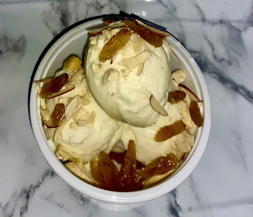 Vanilla Mixed Dry Fruits Ice Cream [3 Scoops]