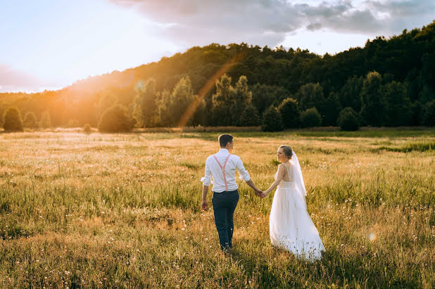 Fotograf ślubny Barbora Chmelařová (fotobarbora). Zdjęcie z 13 lutego 2023