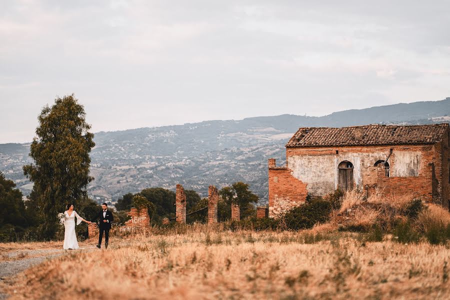 Fotografo di matrimoni Walter Patitucci (walterpatitucci). Foto del 17 maggio 2023