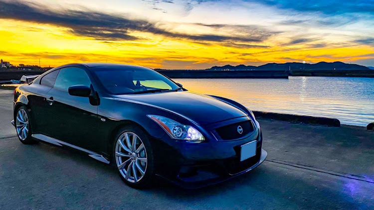 スカイラインクーペの今日もソナタは美しい…・自分の車が一番って思う瞬間・夕焼け撮影・仕事帰りにカメ活に関するカスタム事例の投稿画像8枚目