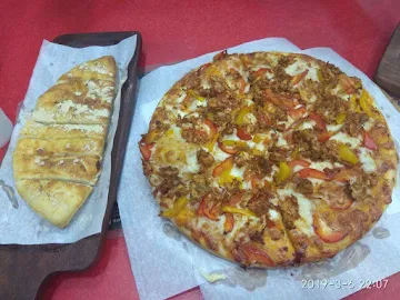 Medley's Pizza photo 