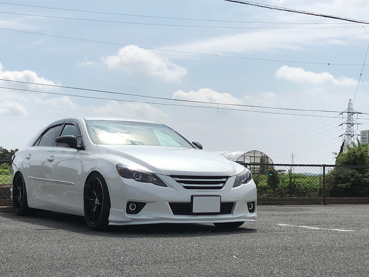 マークXの洗車・久しぶりの洗車・綺麗になったに関するカスタム事例の投稿画像1枚目