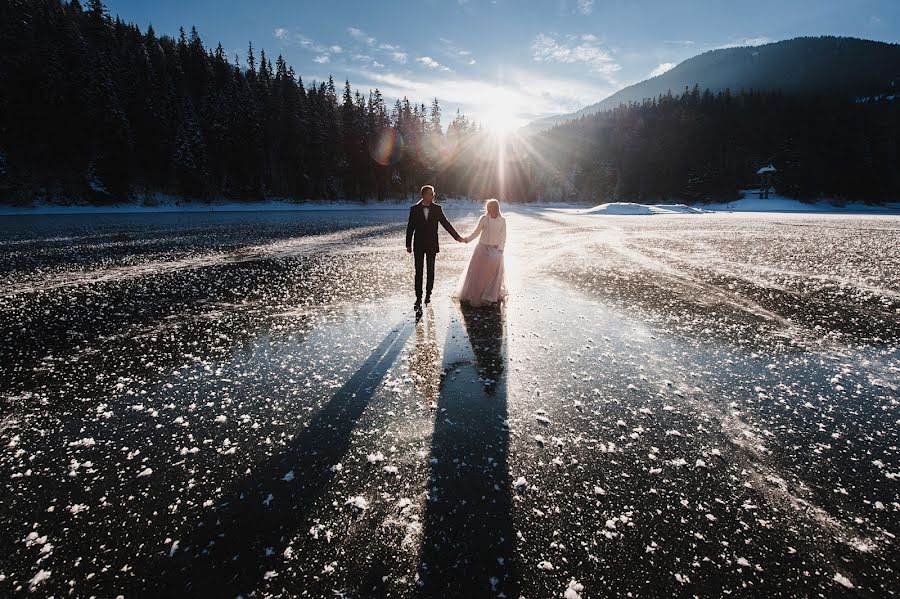 Fotograful de nuntă Volodimir Kovalishin (nla6ep). Fotografia din 6 februarie 2019