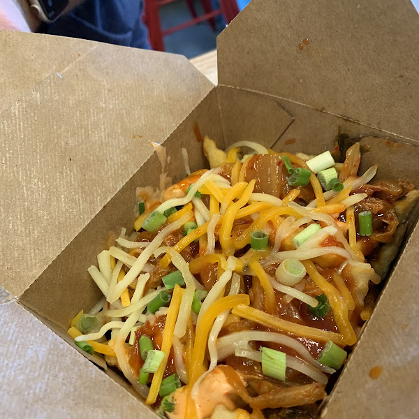 Kimchi fries