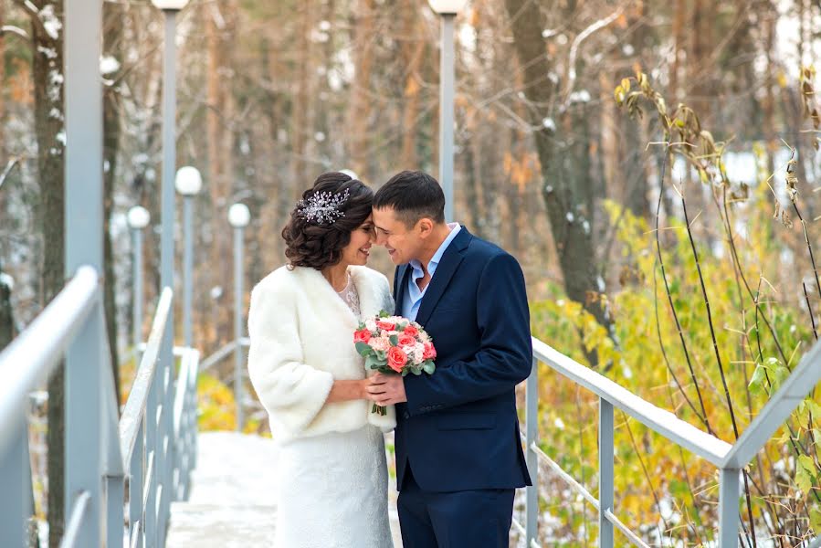 Fotógrafo de casamento Liliya Abzalova (abzalova). Foto de 2 de março 2018