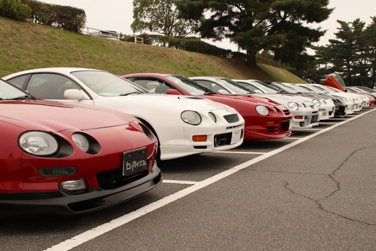 セリカの瀬戸内セリカday 11月7日 鷲羽山展望台駐車場・ご参加いただきありがとうございました。・皆さんの笑顔が何よりの報酬ですに関するカスタム事例の投稿画像1枚目