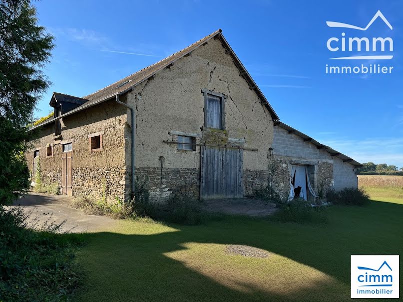 Vente maison 8 pièces 360 m² à Vern-sur-Seiche (35770), 273 000 €