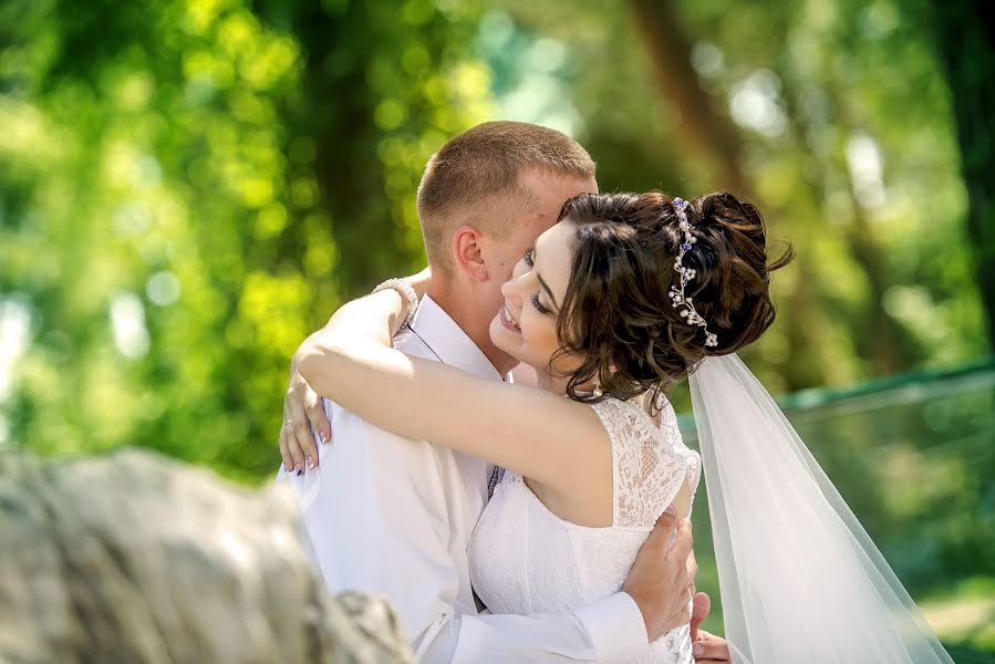 Wedding photographer Aleksandr Leonenko (leonenkofoto). Photo of 14 June 2019