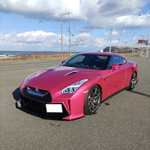 NISSAN GT-R R35