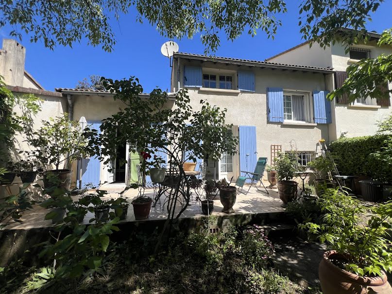 Vente villa 5 pièces 97 m² à Nimes (30000), 309 000 €