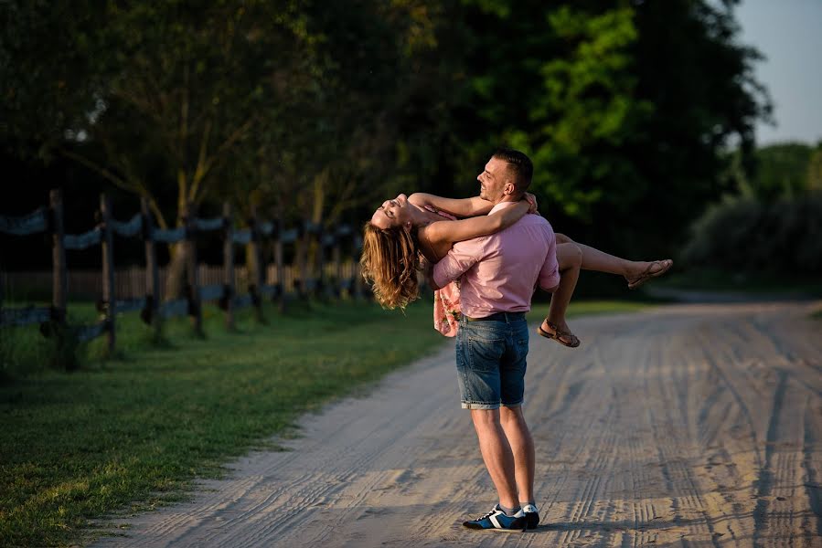 Huwelijksfotograaf László Víg (fotovig). Foto van 9 juli 2019