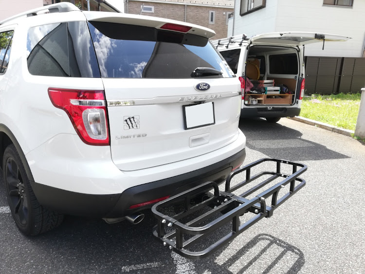エクスプローラーのFordExplorer・ＤＩＹ作業・ヒッチキャリアカーゴに関するカスタム事例の投稿画像3枚目