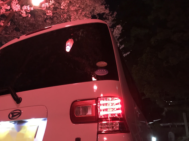 タントのタント・L375S・クリスタルアイ・シーケンシャルウインカー・夜桜に関するカスタム事例の投稿画像1枚目