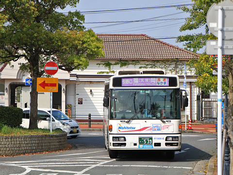 西日本鉄道「なかま号」　9916　JR中間駅前にて