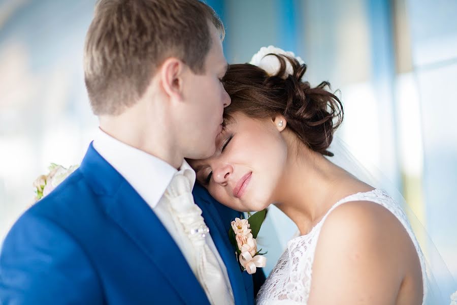 Wedding photographer Nadezhda Lebedeva (shadowsurgut). Photo of 22 November 2014