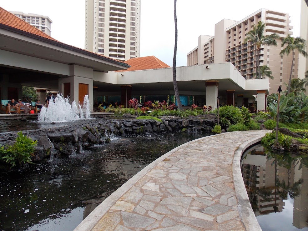 Review: Hilton Hawaiian Village Waikiki Beach Resort (Honolulu, Hawaii) -  Flying High On Points